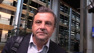 Scene from Calenda: "M5s e Lega litigano anche su nazionale calcio"