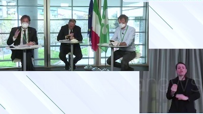 Scene from Coronavirus, Sala: "In Lombardia un'app per tracciare contagio"
