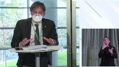 Scene from Coronavirus, Sala: "In Lombardia un'app per tracciare contagio"