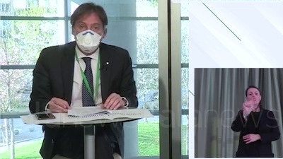 Scene from Coronavirus, Sala: "In Lombardia un'app per tracciare contagio"