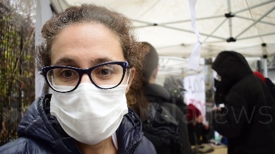 Scene from Milano, studenti in protesta contro la dad: "Neanche la neve può fermarci"