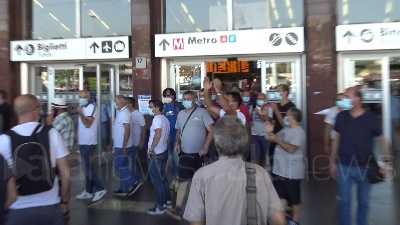 Scene from Whirlpool, lavoratori in corteo da Termini al Mise: "Il tempo corre veloce"