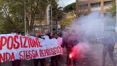 Scene from Roma, anche il PD contestato dagli studenti in protesta: "Non strumentalizzateci per consenso"