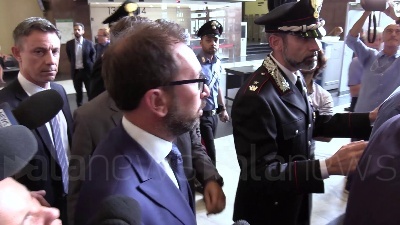 Scene from Borrelli, Bonafede: "Contributo fondamentale per giustizia"