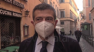 Scene from Governo, Lupi: "Noi eviteremo contrapposizione destra-sinistra"