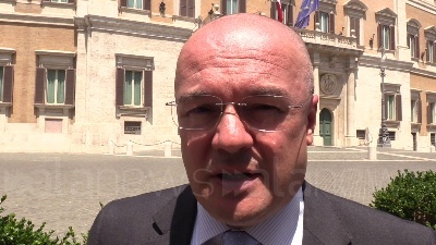 Scene from Russia-Lega, Borghi (Pd): "Fico riferisca in Aula su informativa Salvini"