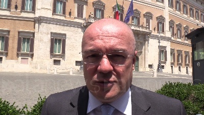 Scene from Russia-Lega, Borghi (Pd): "Fico riferisca in Aula su informativa Salvini"