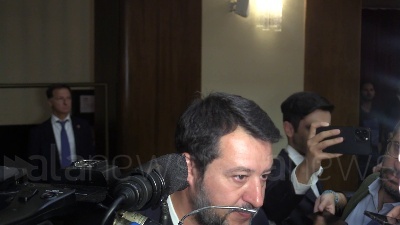 Scene from Condono edilizio, Salvini: "Per i comuni sarebbe un grande incasso"