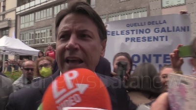 Scene from Reddito di cittadinanza, Conte: "Non fa concorrenza a chi cerca lavoro"
