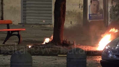 Scene from Napoli, cippo di Sant'Antonio: tensione alla sanità