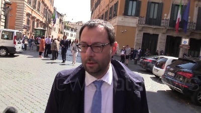 Scene from Governo, Patuanelli: "Siri? M5S ha espulso De Vito in mezzora"
