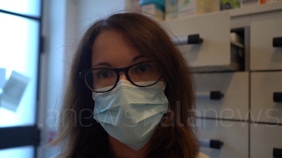 Scene from Green Pass , a Milano agende piene nelle farmacie per i tamponi