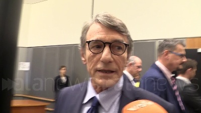 Scene from Sassoli: "Prendiamo sul serio formazione Commissione"