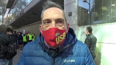 Scene from Alitalia, protesta lavoratori in Regione Lombardia: "Calpestati nostri diritti"