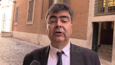 Scene from Russia-Lega, le 8 domande del Pd a Salvini. Fiano: "Su Savoini ha mentito"