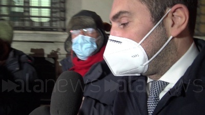 Scene from Governo, Spadafora: "Tutti possono ancora compiere un gesto di responsabilità"