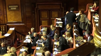 Scene from Gregoretti, il discorso di Salvini tra standing ovation e bagarre