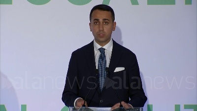 Scene from Isis, Di Maio: "L'Italia è in prima linea per sconfiggere per sempre l'Isis"