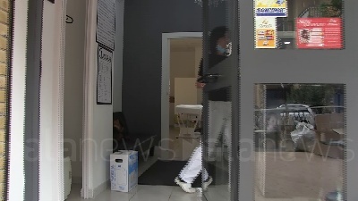 Scene from Fase 2, gli estetisti riaprono ma domina la paura: "Ancora troppa confusione"