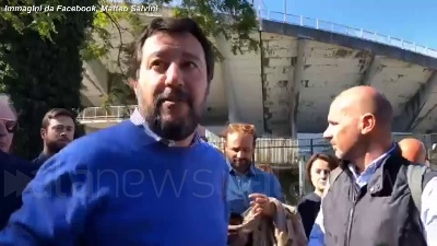 Scene from Stadio Flaminio abbandonato, Salvini: "Virginia, vieni a far due passi qui"