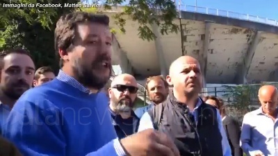 Scene from Stadio Flaminio abbandonato, Salvini: "Virginia, vieni a far due passi qui"