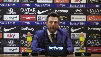 Scene from Roma-Bologna, Di Francesco: "Nel primo tempo prestazione non all'altezza"
