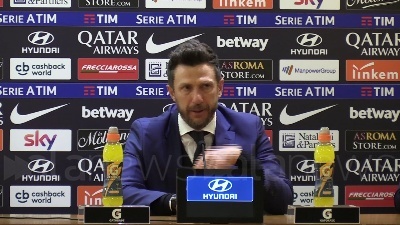 Scene from Roma-Bologna, Di Francesco: "Nel primo tempo prestazione non all'altezza"