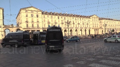 Scene from Anarchici, corteo raggiunge scuola occupata