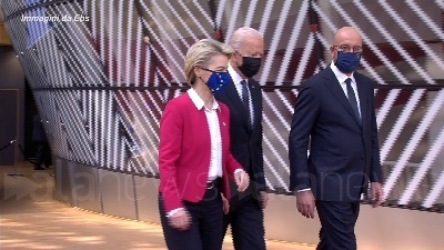 Scene from UE-Usa, immagini dal vertice tra Michel, Von der Leyen, e Biden