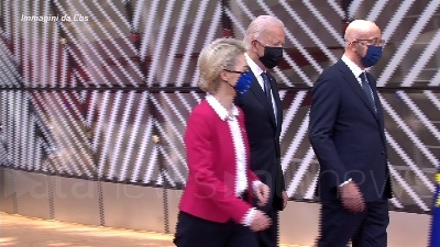 Scene from UE-Usa, immagini dal vertice tra Michel, Von der Leyen, e Biden