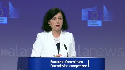 Scene from Privacy, Jourova: "Gdpr è bussola e pilastro per altre politiche"