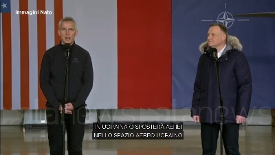 Scene from Ucraina, Nato: "Non invieremo truppe o aerei nel Paese"