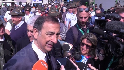 Scene from Cannabis, Sala: "No alla chiusura dei negozi, esagerazione dire che è emergenza"