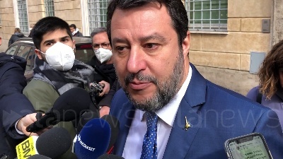 Scene from Ucraina, Salvini: "Dialogo con tutti. Vaticano sia mediatore, fondamentali corridoi umanitari"