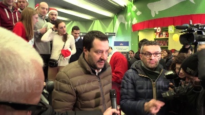 Scene from Salvini: "A fine anno ascolto Mattarella, poi nostri discorsi"