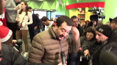 Scene from Salvini: "A fine anno ascolto Mattarella, poi nostri discorsi"