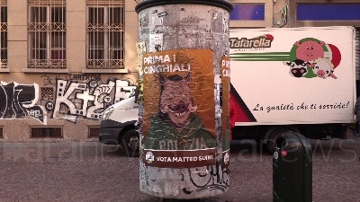 Scene from Torino, Salvini diventa cinghiale in finti manifesti