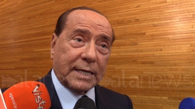 Scene from Russia, Berlusconi: "Sicuro nessun finanziamento a Lega"