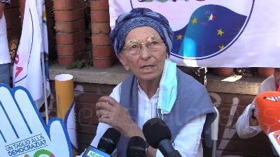 Scene from Referendum, Bonino: "Se vince si è vittoria di Pirro"