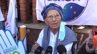 Scene from Referendum, Bonino: "Se vince si è vittoria di Pirro"