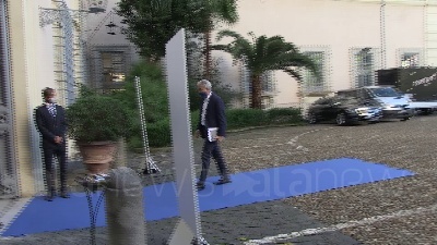 Scene from Arcuri: "La scuola luogo sicuro evitiamo di portare il virus dentro la scuola"