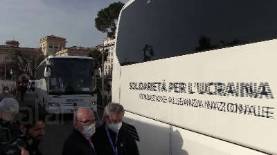 Scene from Ucraina, Fondazione Alleanza Nazionale porta in Italia 49 profughi