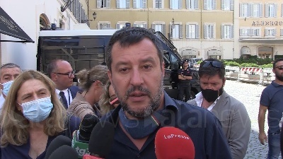 Scene from Salvini all'Anac: "A qualcuno serve burocrazia per giustificare posto di lavoro"