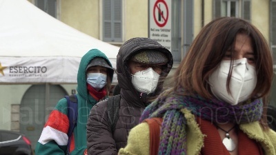 Scene from Milano, flash mob contro i respingimenti alle frontiere d'Europa