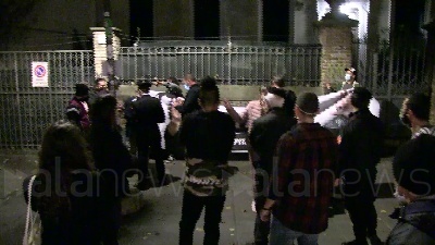 Scene from Tensione al Pigneto per la protesta di alcuni commercianti per la chiusura della strada
