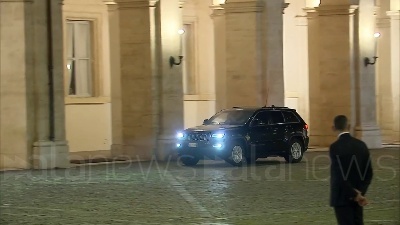 Scene from Governo, l'arrivo del presidente della Camera Fico al Quirinale