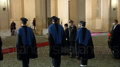 Scene from Governo, l'arrivo del presidente della Camera Fico al Quirinale