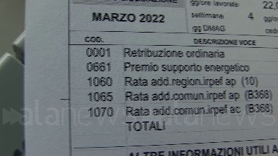 Scene from Contro il caro bollette un 'bonus energetico' di 1500 euro per i suoi dipendenti