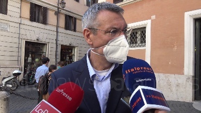 Scene from Blocco licenziamenti, Landini: "Necessaria la proroga fino ad ottobre"