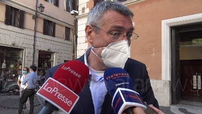 Scene from Blocco licenziamenti, Landini: "Necessaria la proroga fino ad ottobre"